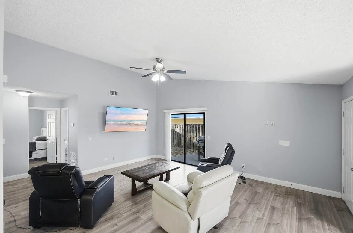 2890 1st Place, Vero Beach, FL 32968 photo 5