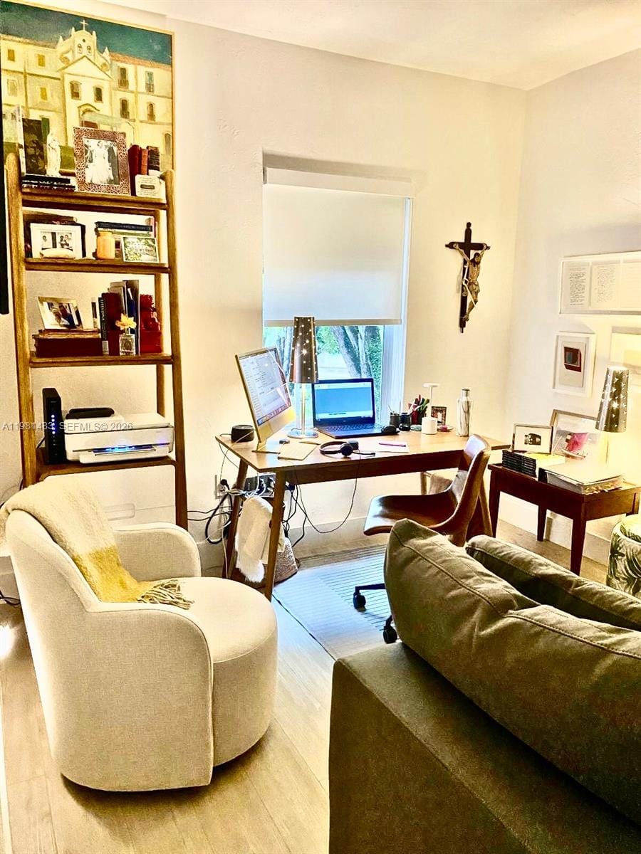 1205 Mariposa Avenue 326, Coral Gables, FL 33146 photo 25