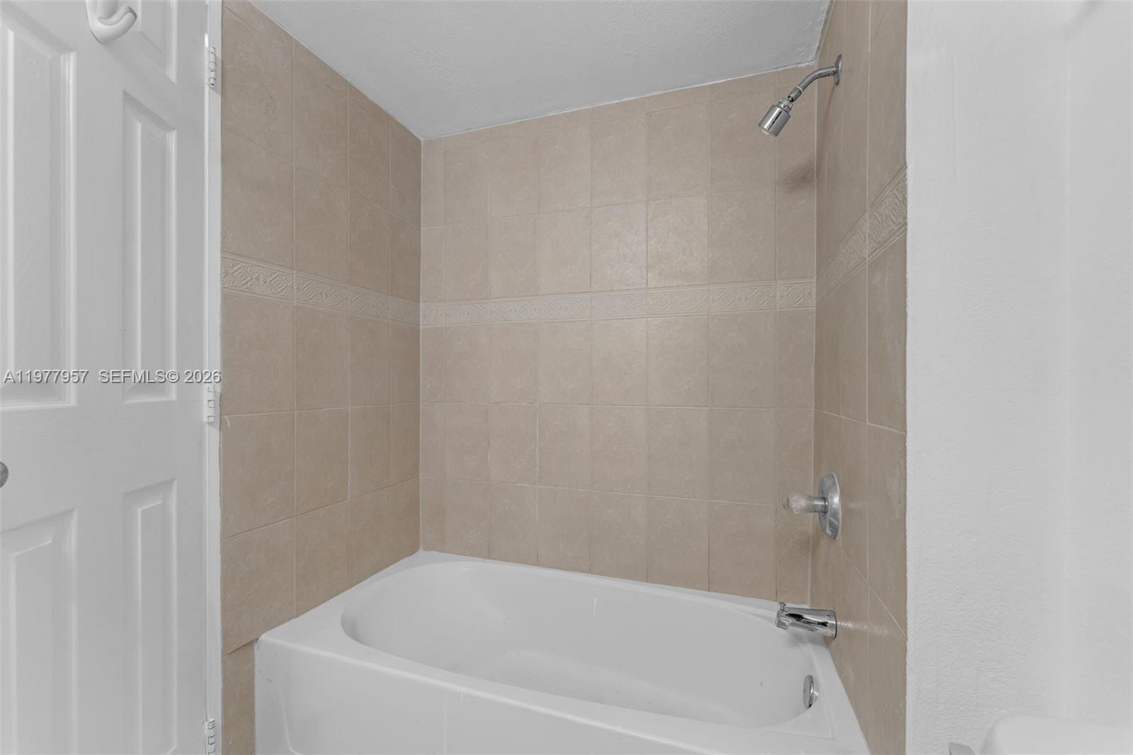 4180 NW 79th Avenue 1D, Doral, FL 33166 photo 4