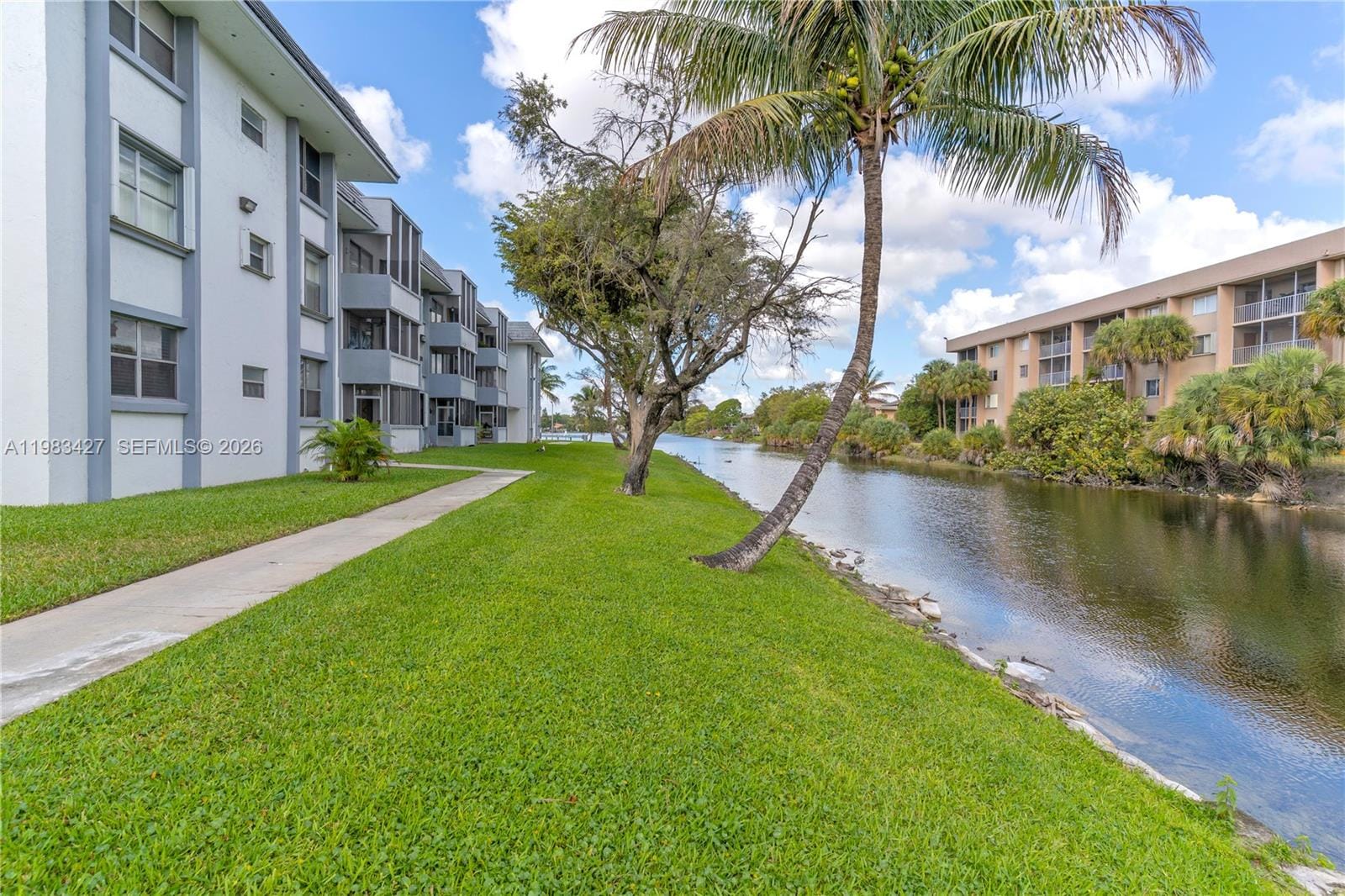 6701 NW 169th Street B303, Hialeah, FL 33015 photo 18