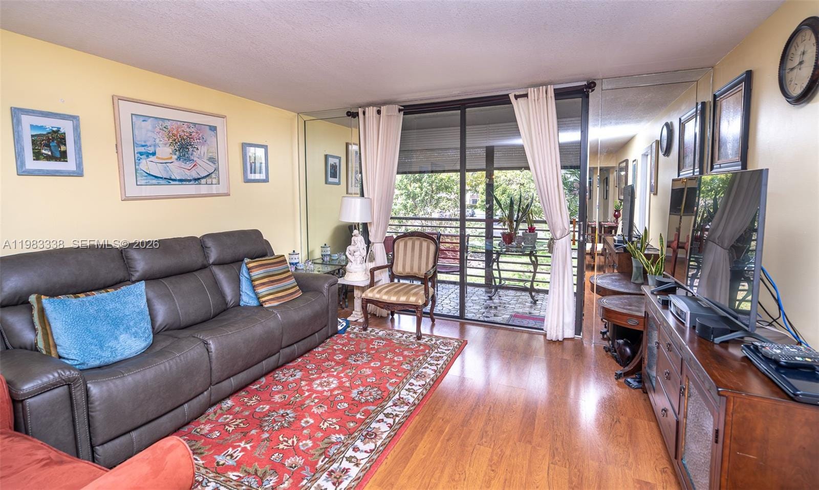 1000 Colony Point Circle 203 — photo 4