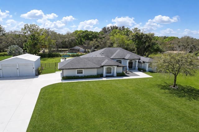 17290 33rd Road N, The Acreage, FL 33470