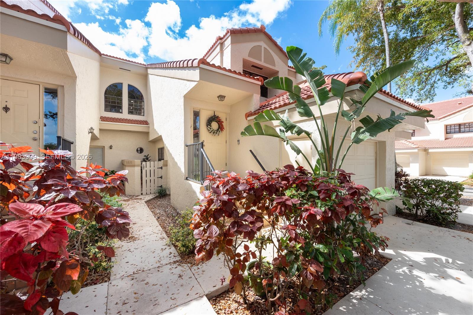 3212 Arbor Lane 2407, Hollywood, FL 33021, Hollywood