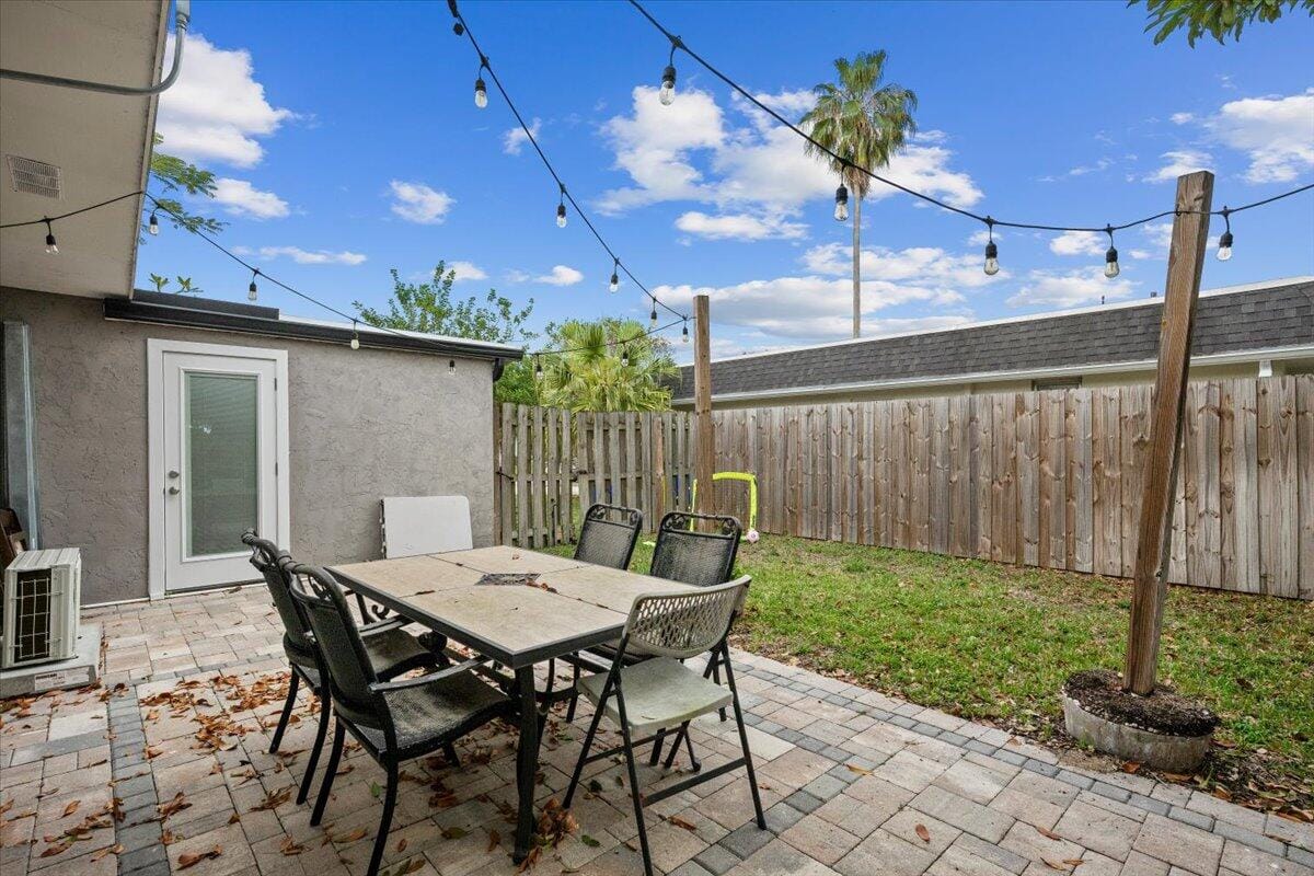 208 Sandpiper Avenue, Royal Palm Beach, FL 33411 photo 26