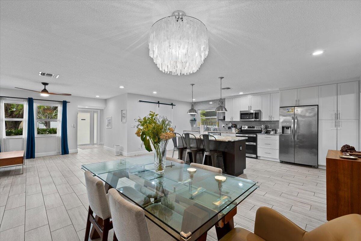 208 Sandpiper Avenue, Royal Palm Beach, FL 33411 photo 7