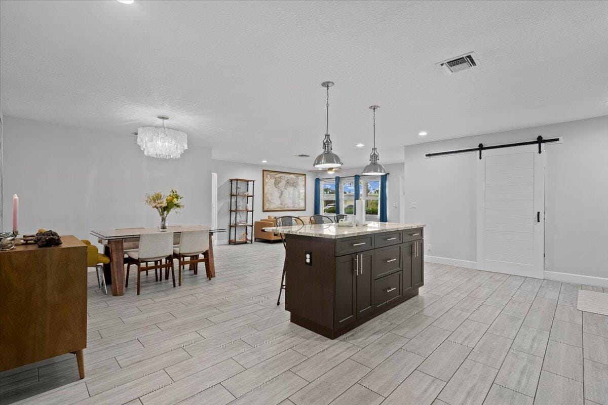 208 Sandpiper Avenue, Royal Palm Beach, FL 33411 photo 8
