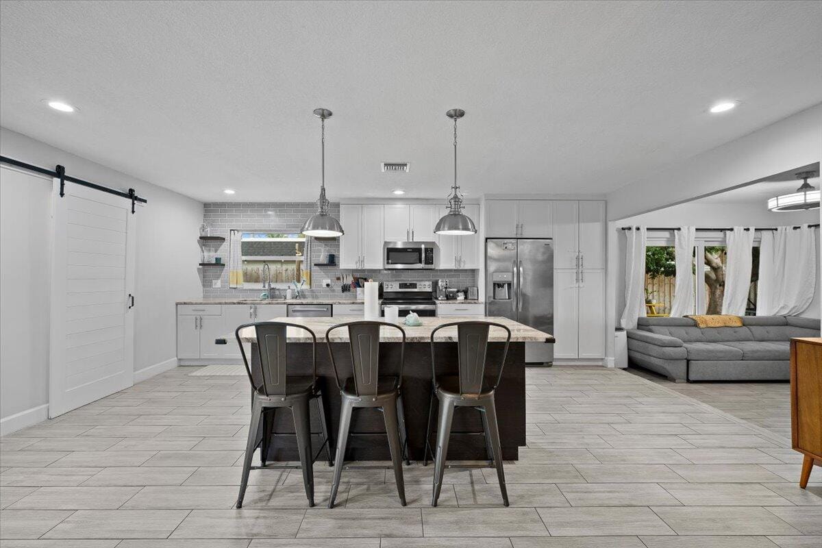 208 Sandpiper Avenue, Royal Palm Beach, FL 33411 photo 9