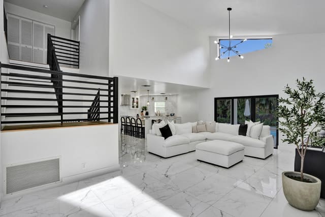 861 Mockingbird Lane, sold in Cobblers Village, Plantation, FL