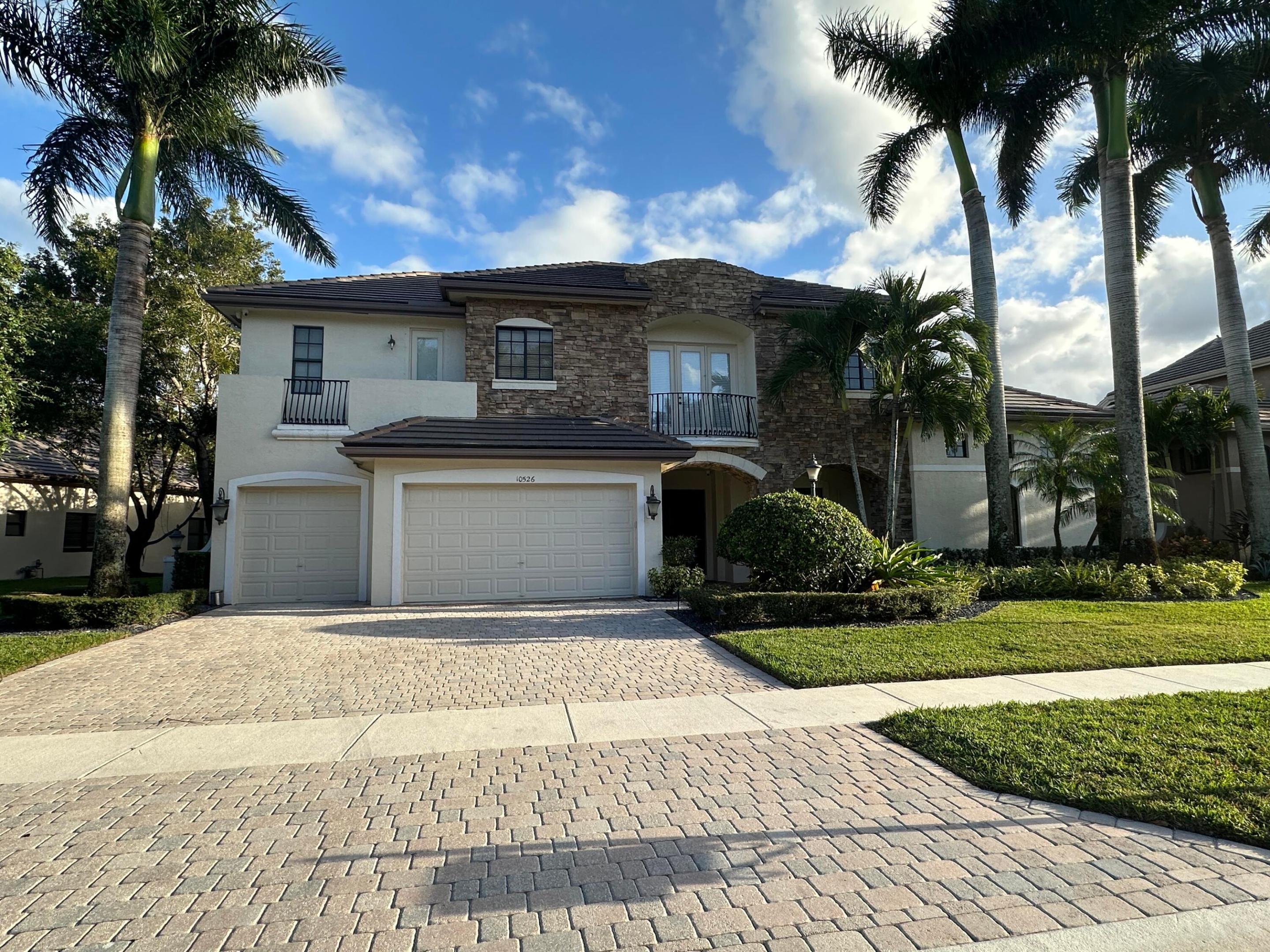 10526 Versailles Boulevard, Wellington, FL 33449, Wellington