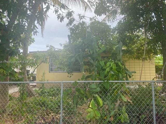 1990 NE 168 Street, North Miami Beach, FL 33162