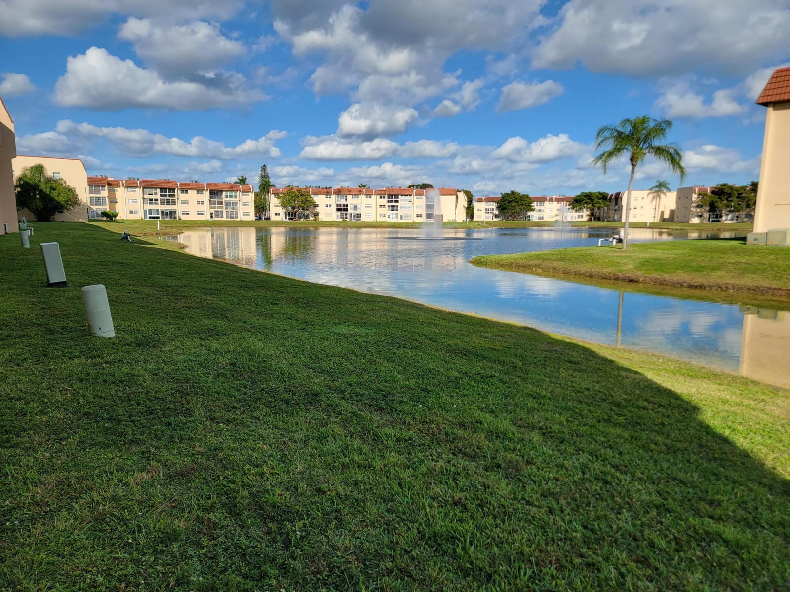 8950 Sunrise Lakes Boulevard 112 — photo 3