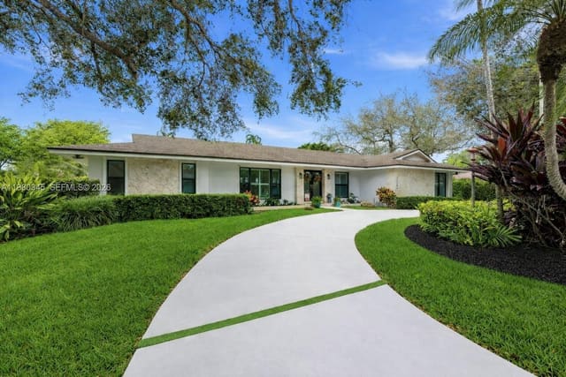 17204 SW 79th Court, sold in Charlotte Estates, Palmetto Bay, FL