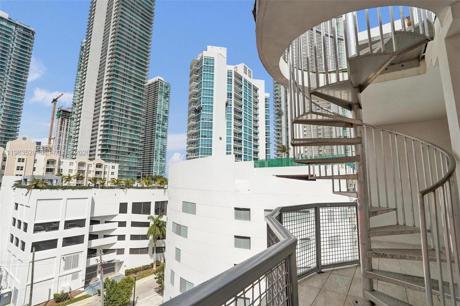 481 NE 29th Street 702, Miami, FL 33137 photo 2