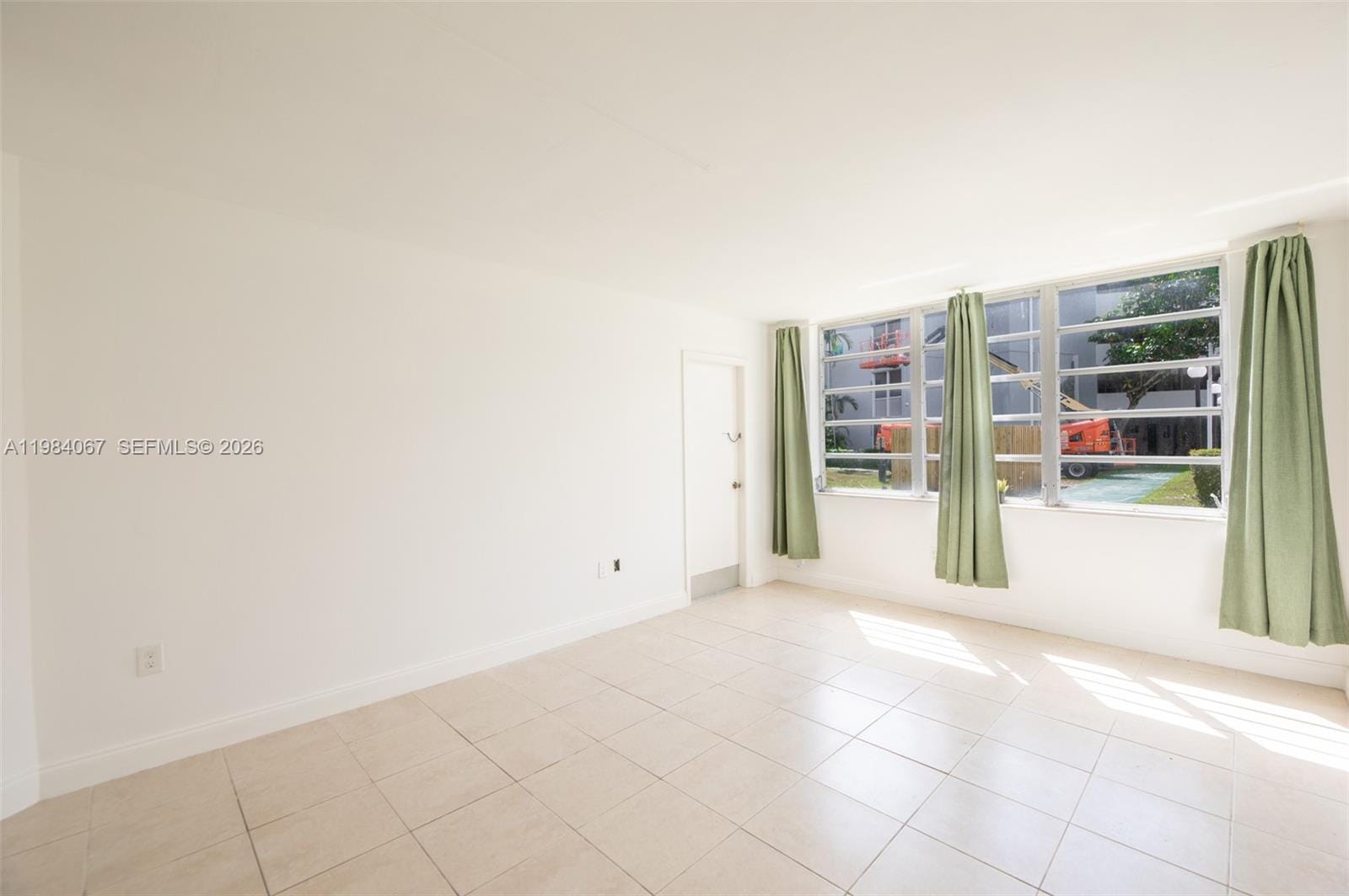 1680 NE 191st Street 1072, Miami, FL 33179 photo 21