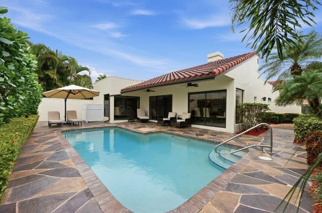 21505 Laguna Drive, sold in Pradera Of Via Verde Ph 1 Replat, Boca Raton, FL