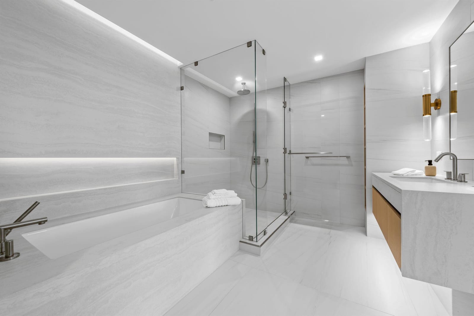 900 N Ocean Boulevard 1501 — photo 12