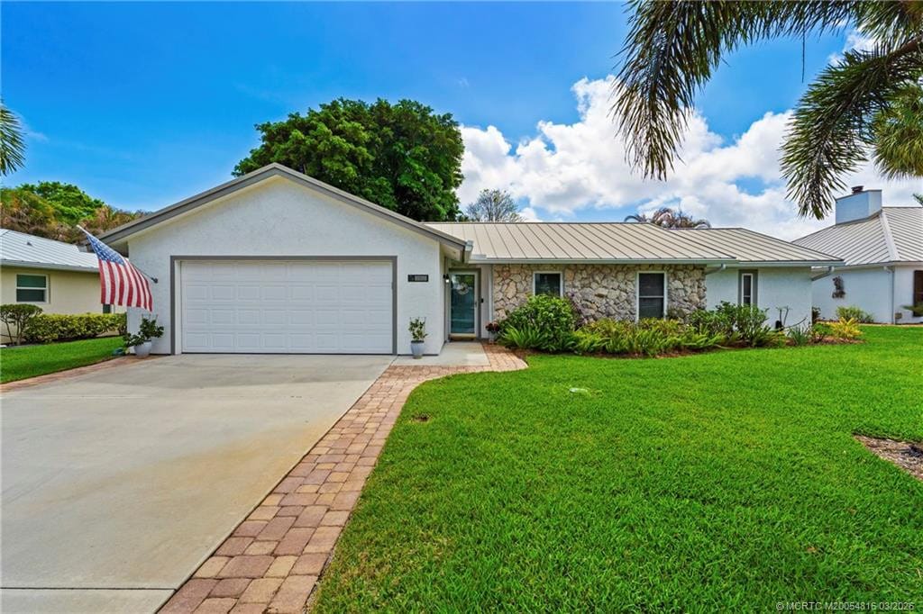 3160 SE Gran Via Way, Stuart, FL 34996