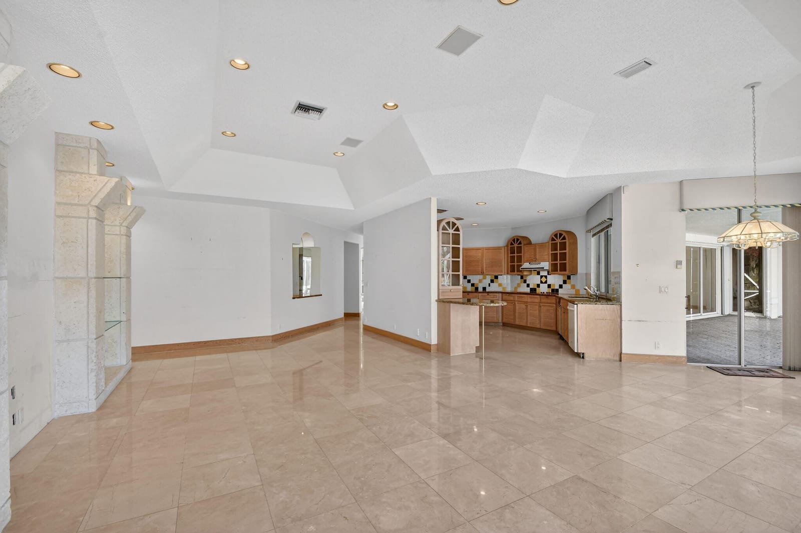 1711 Breakers West Boulevard — photo 12