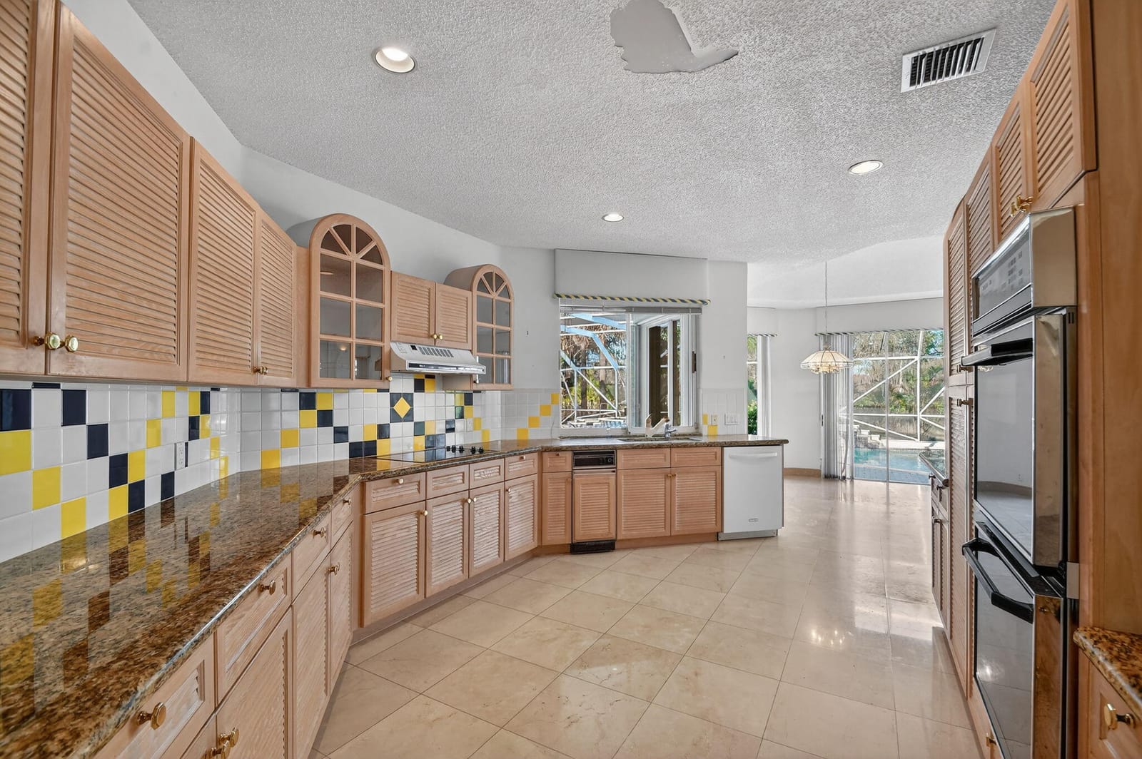 1711 Breakers West Boulevard — photo 7