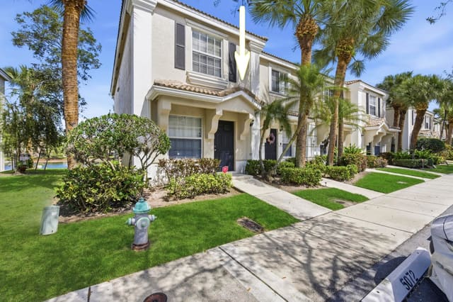5072 Palmbrooke Circle, West Palm Beach, FL 33417