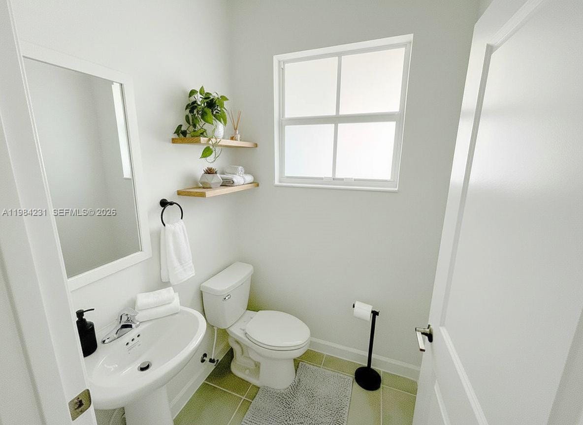 12354 NW 23rd Court, Miami, FL 33167 photo 11