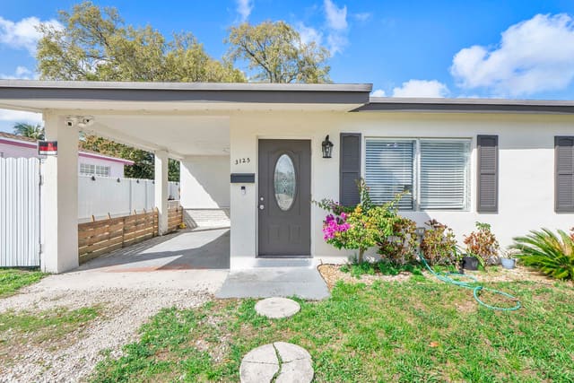 3125 SW 12th Place, sold in Breezyway Manor, Fort Lauderdale, FL