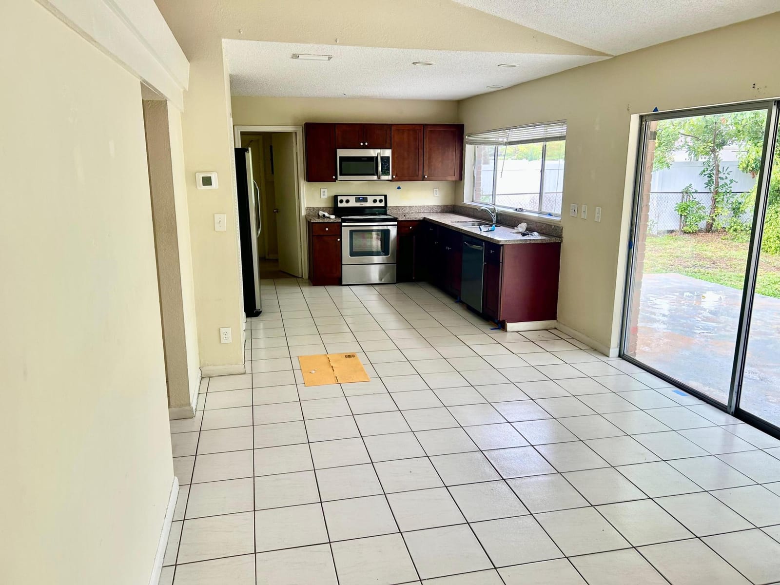10431 NW 20th Court — photo 6