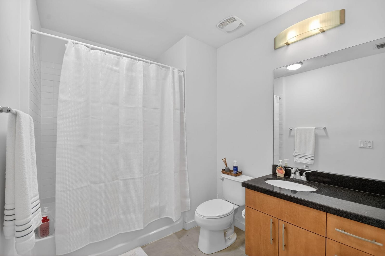 300 S Australian Avenue 802, West Palm Beach, FL 33401 photo 16