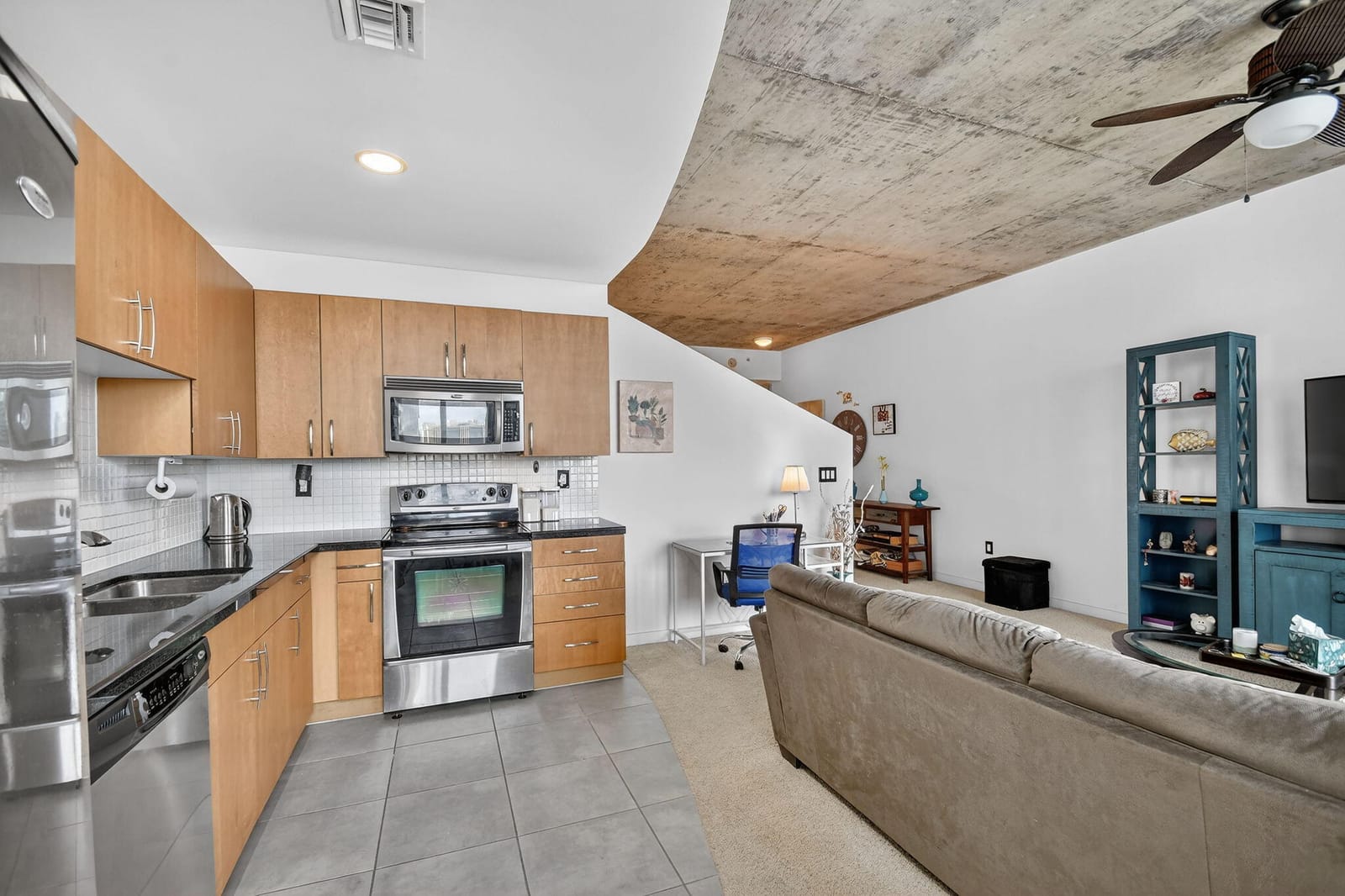 300 S Australian Avenue 802, West Palm Beach, FL 33401 photo 10