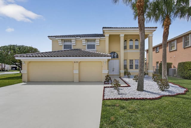 2173 Bellcrest Circle, sold in Madison Green 1 Pars F, G And I, Royal Palm Beach, FL