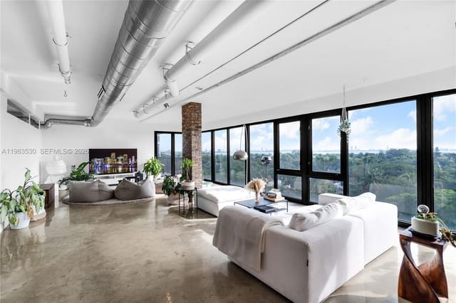 5701 Biscayne Boulevard PH-9, Miami, FL 33137