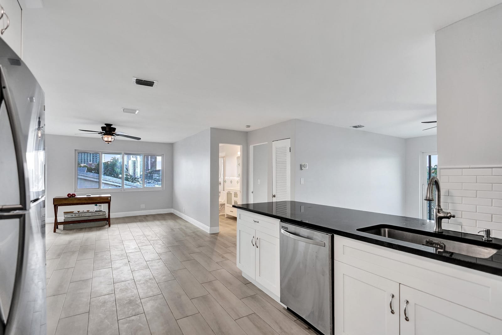 3220 Bayview Drive 315, Fort Lauderdale, FL 33306 photo 6