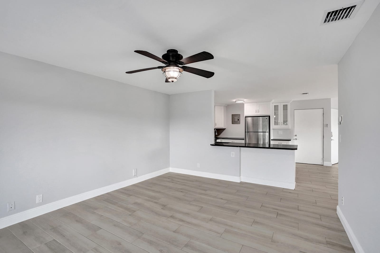 3220 Bayview Drive 315, Fort Lauderdale, FL 33306 photo 8