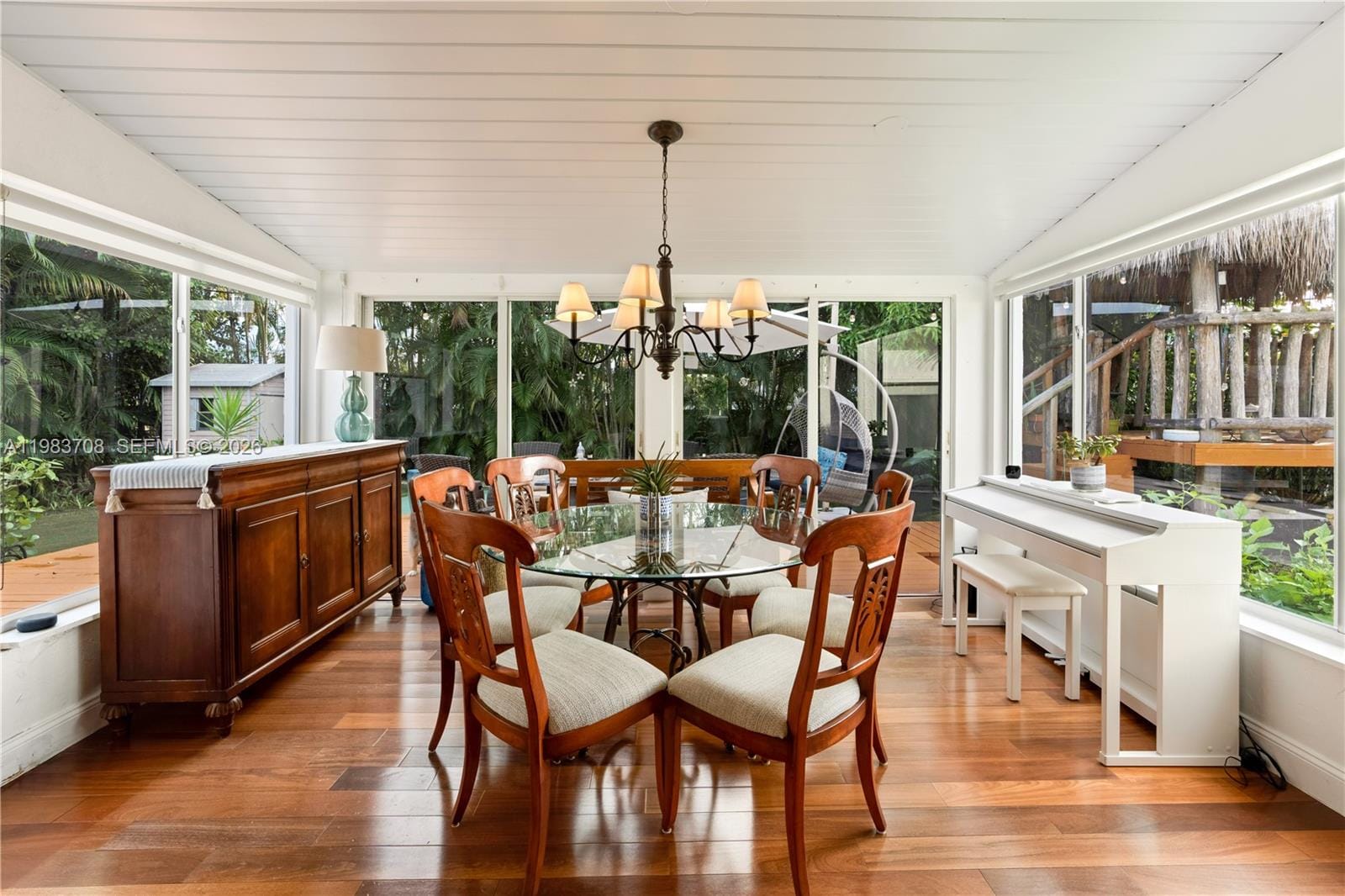310 Greenwood Drive, Key Biscayne, FL 33149 photo 2