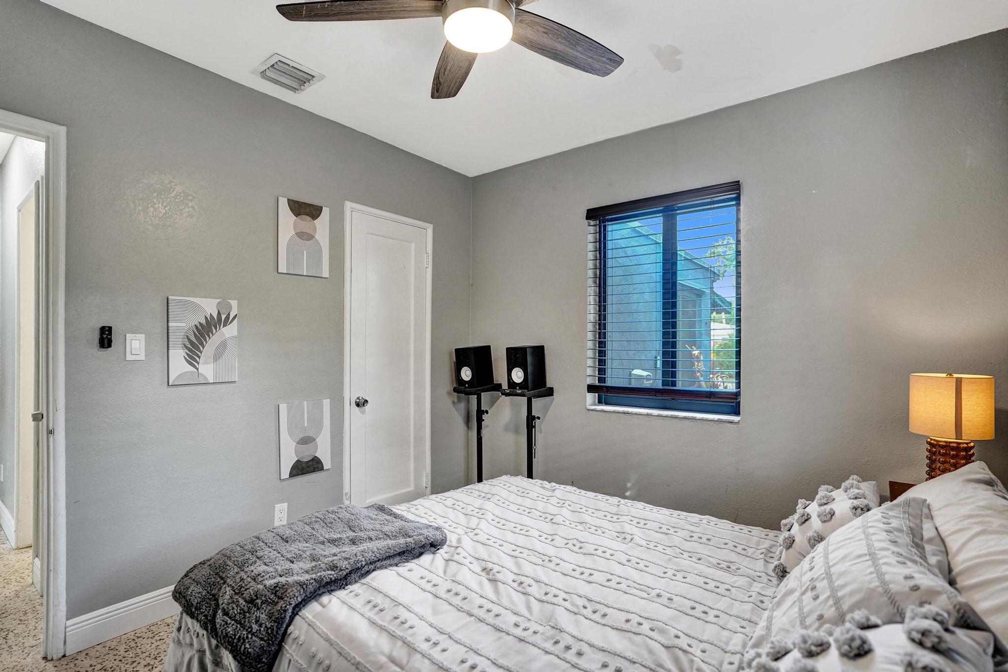 1728 NE 17th Terrace, Fort Lauderdale, FL 33305 photo 24