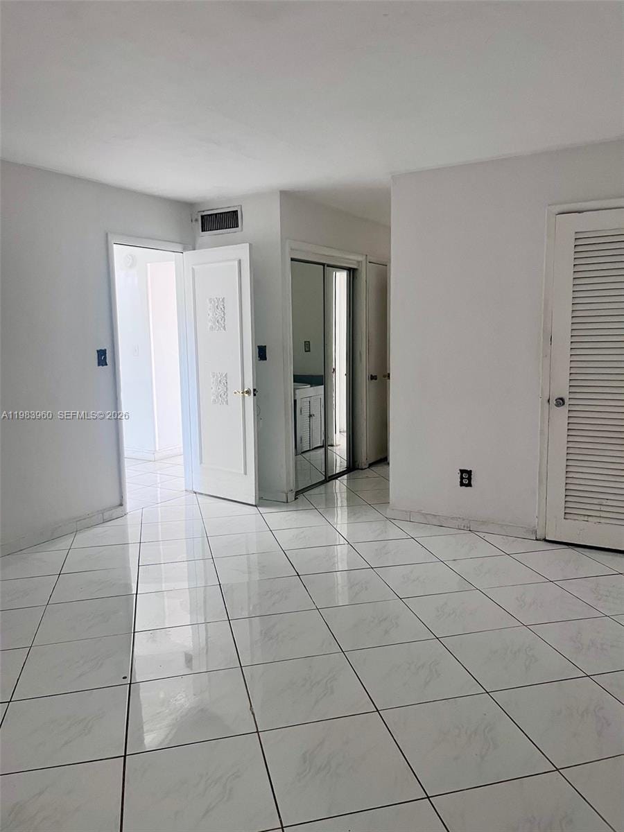 1540 NE 191st Street 321, Miami, FL 33179 photo 7