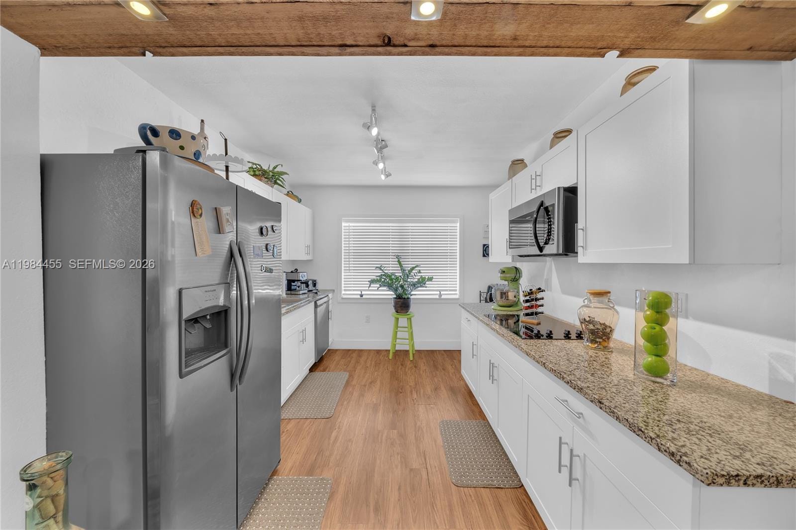 213 W 20th Street — photo 7
