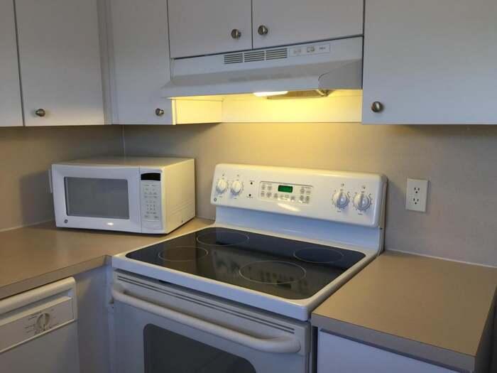 192 Monaco D, Delray Beach, FL 33446 photo 17