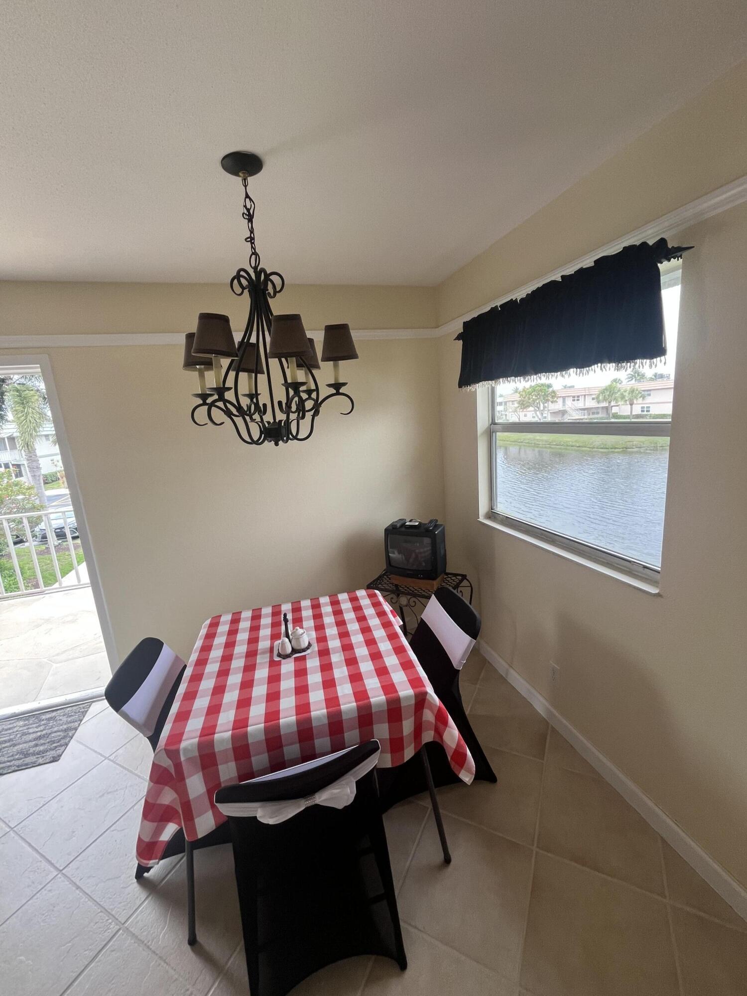 192 Monaco D, Delray Beach, FL 33446 photo 19