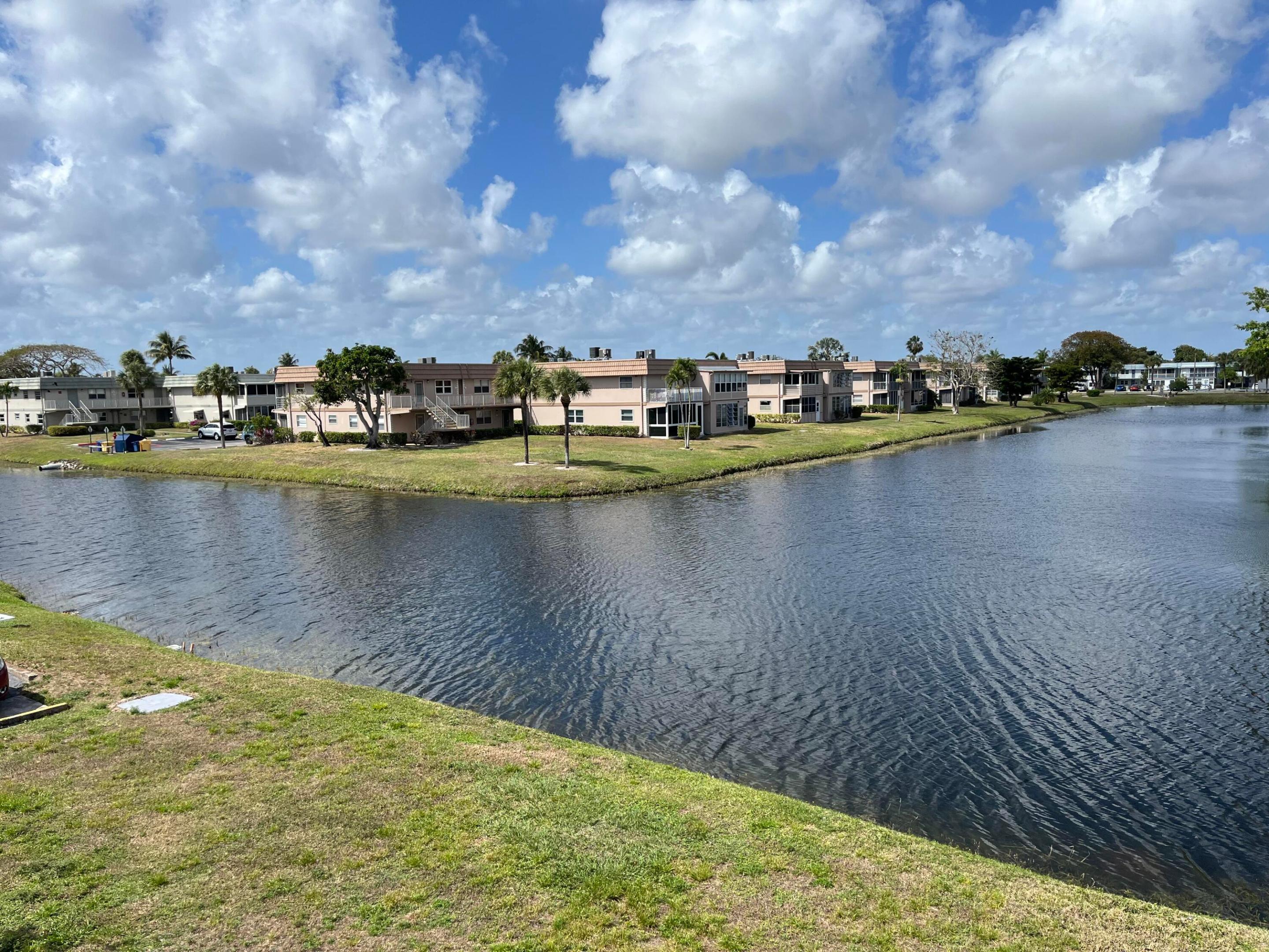 192 Monaco D, Delray Beach, FL 33446 photo 3
