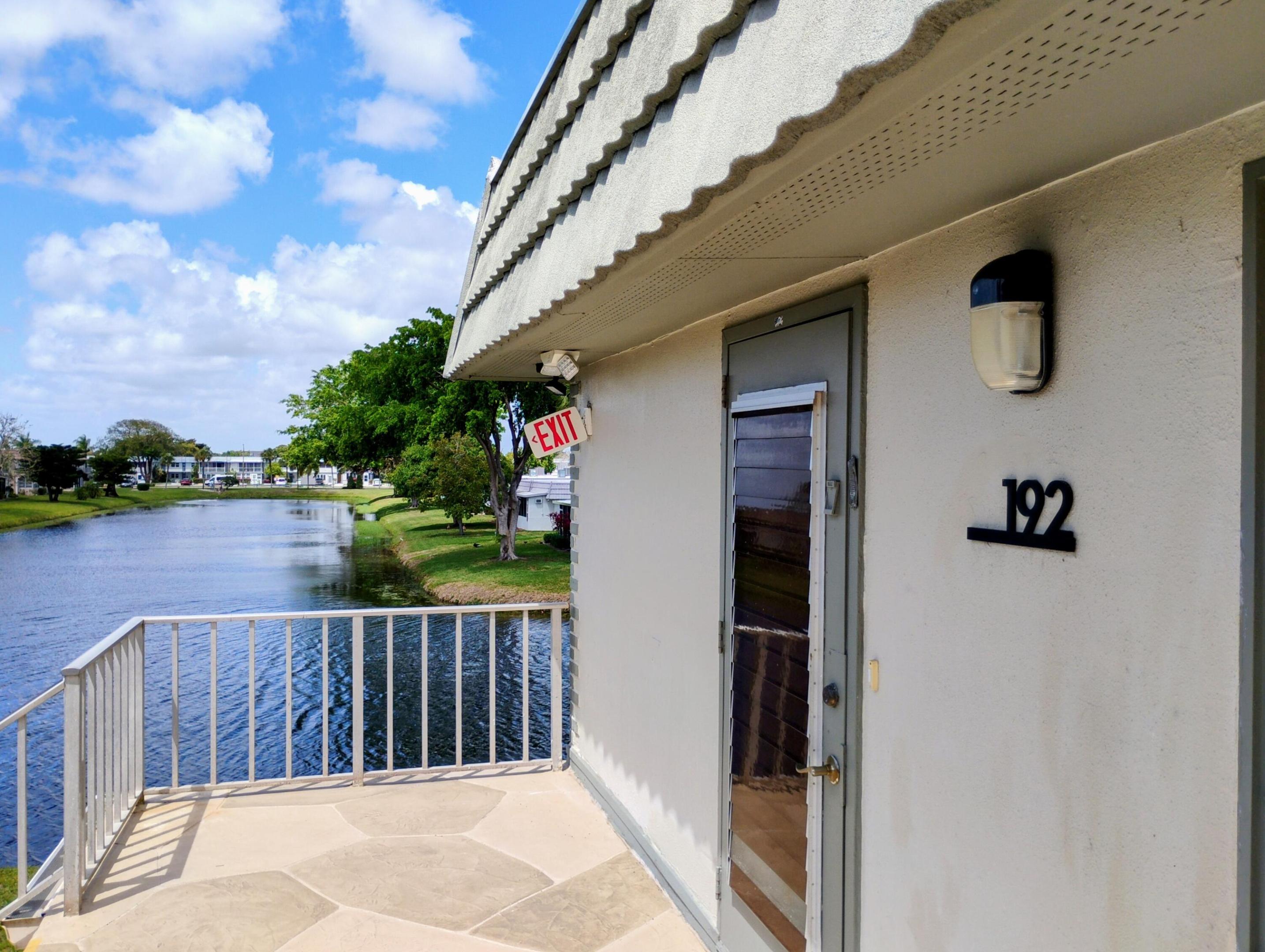 192 Monaco D, Delray Beach, FL 33446 photo 10