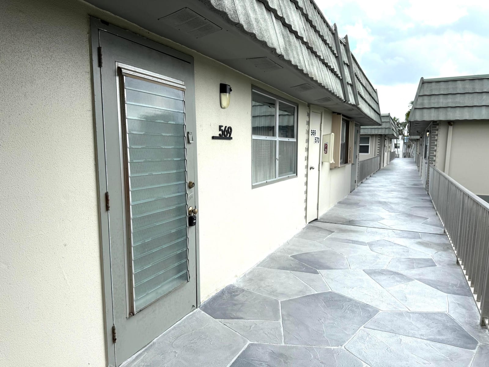 569 Monaco L — photo 2