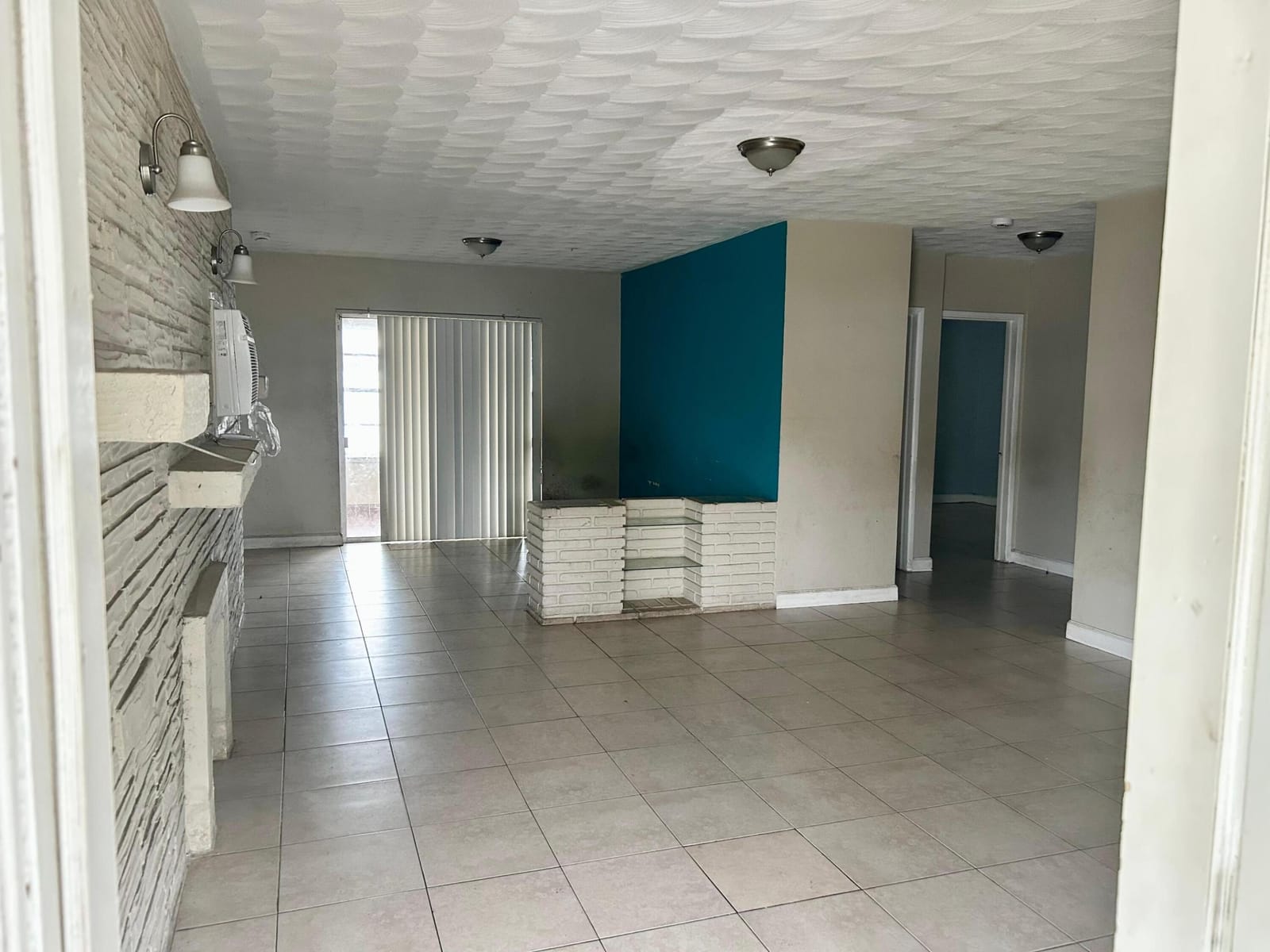 2201 N 57th Avenue, Hollywood, FL 33021 photo 3