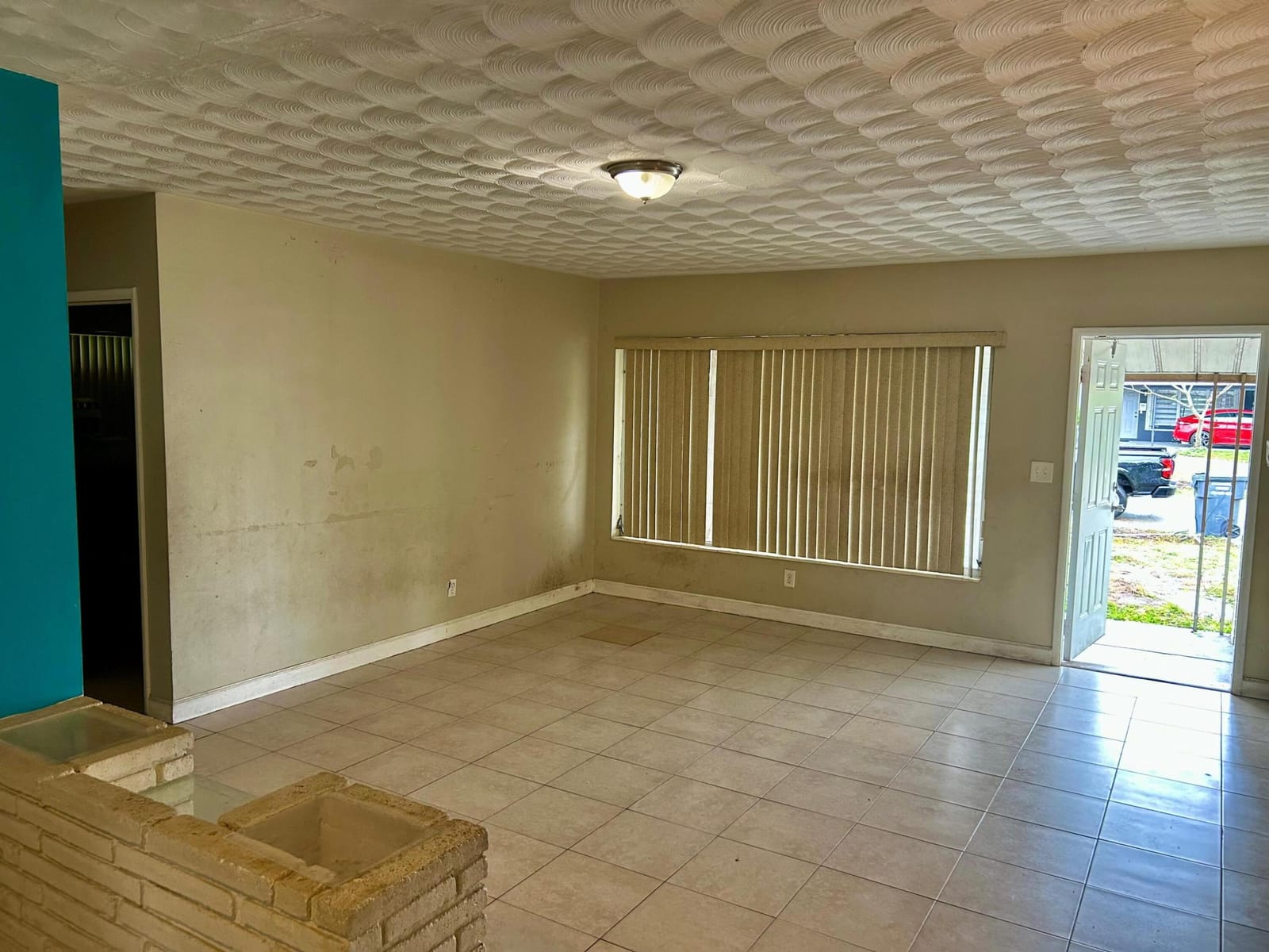 2201 N 57th Avenue, Hollywood, FL 33021 photo 4