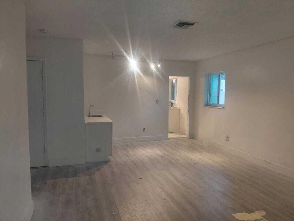 2828 NW 9th Place, Fort Lauderdale, FL 33311 photo 8