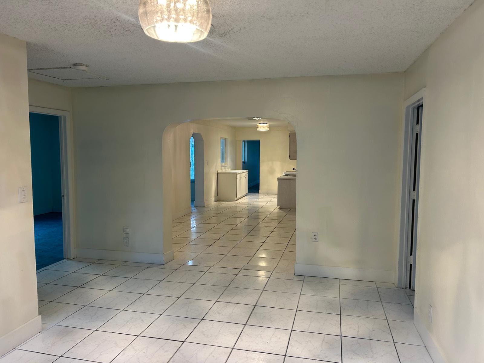 2828 NW 9th Place, Fort Lauderdale, FL 33311 photo 9