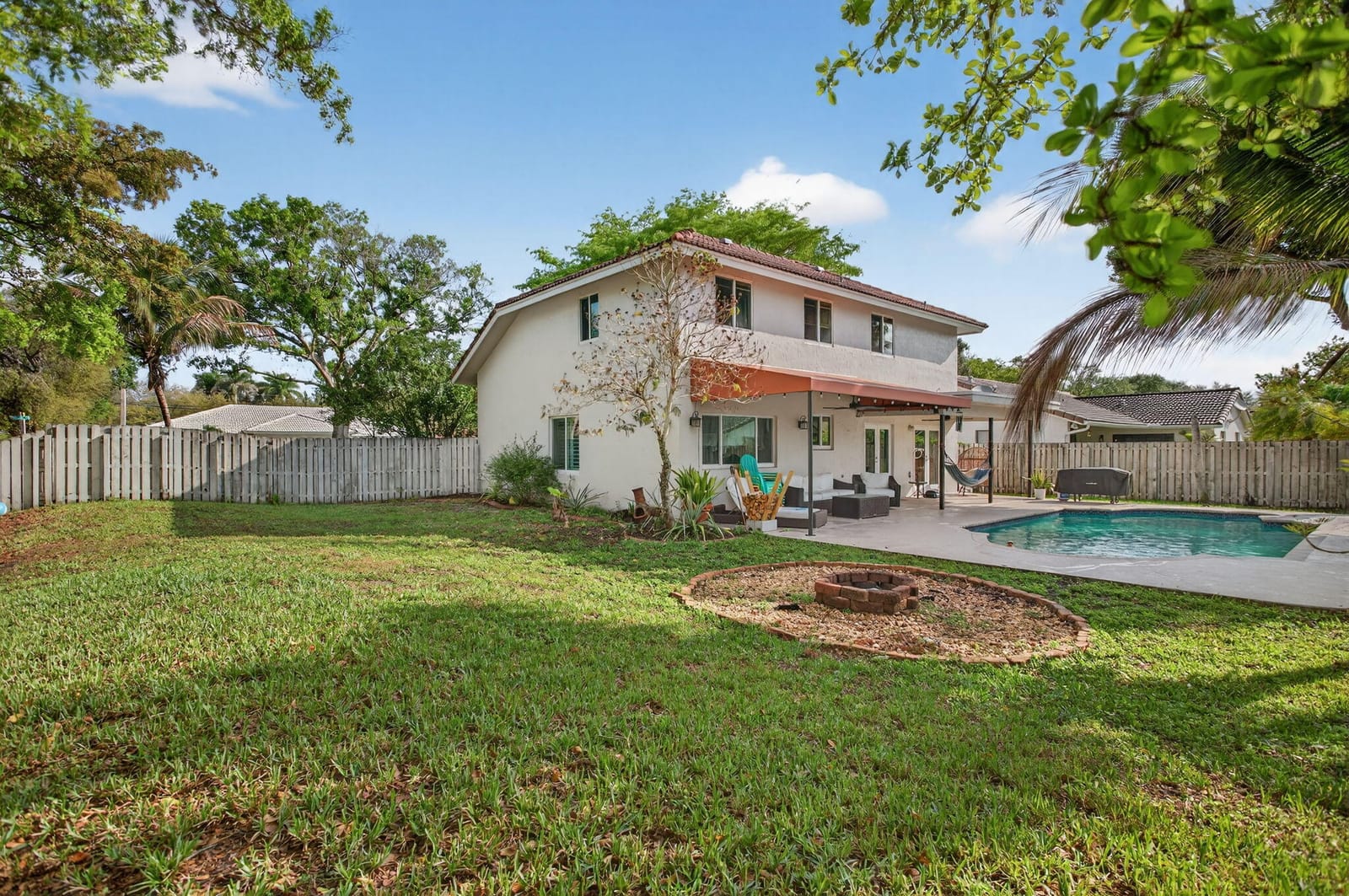 9862 NW 28th Place, Coral Springs, FL 33065