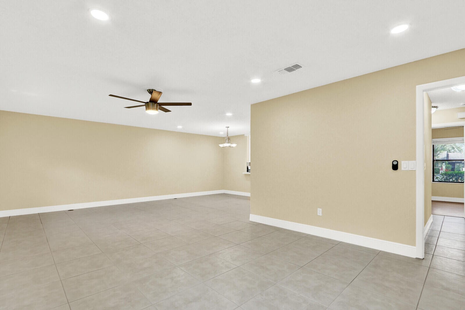 10 Bay Cedar Court, Royal Palm Beach, FL 33411 photo 19