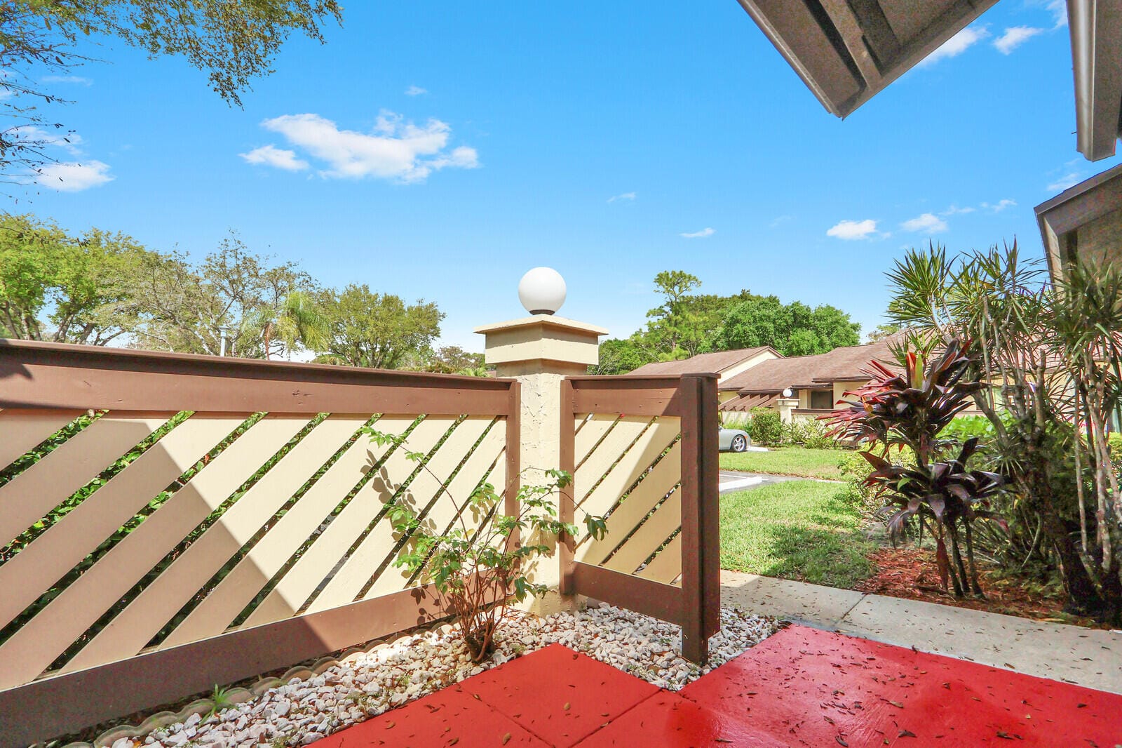 10 Bay Cedar Court, Royal Palm Beach, FL 33411 photo 3