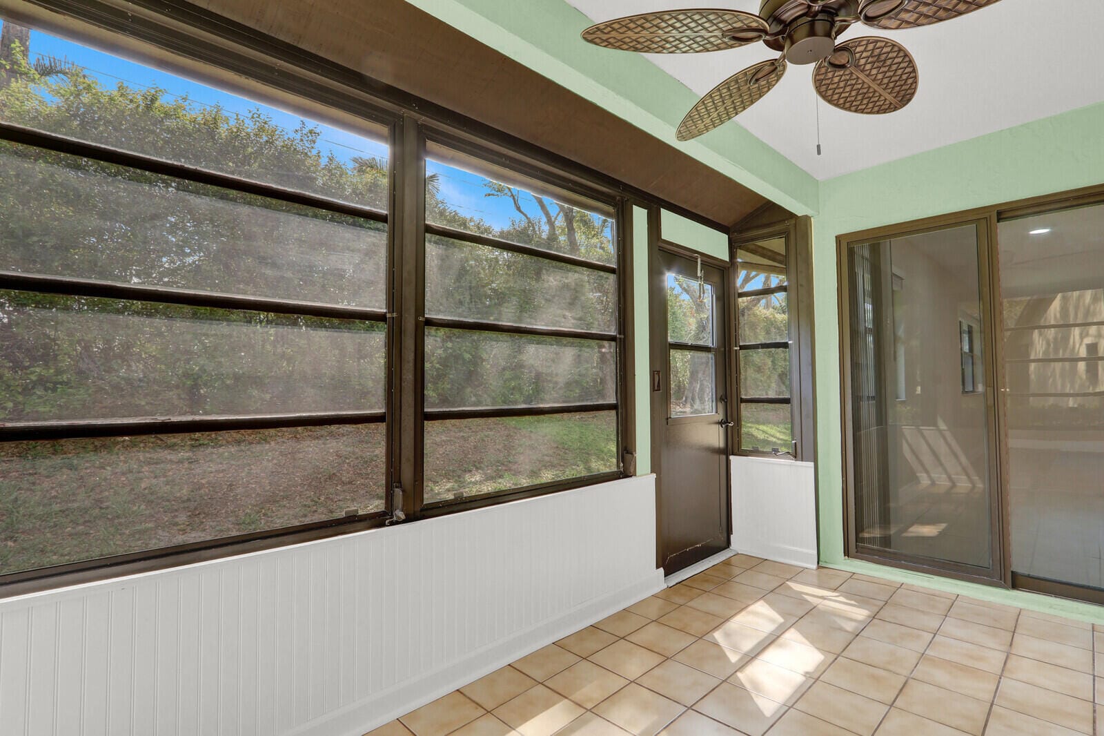 10 Bay Cedar Court, Royal Palm Beach, FL 33411 photo 28